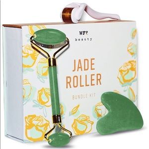 Jade Roller + Gua Sha Tool + Derma Roller 0.25mm